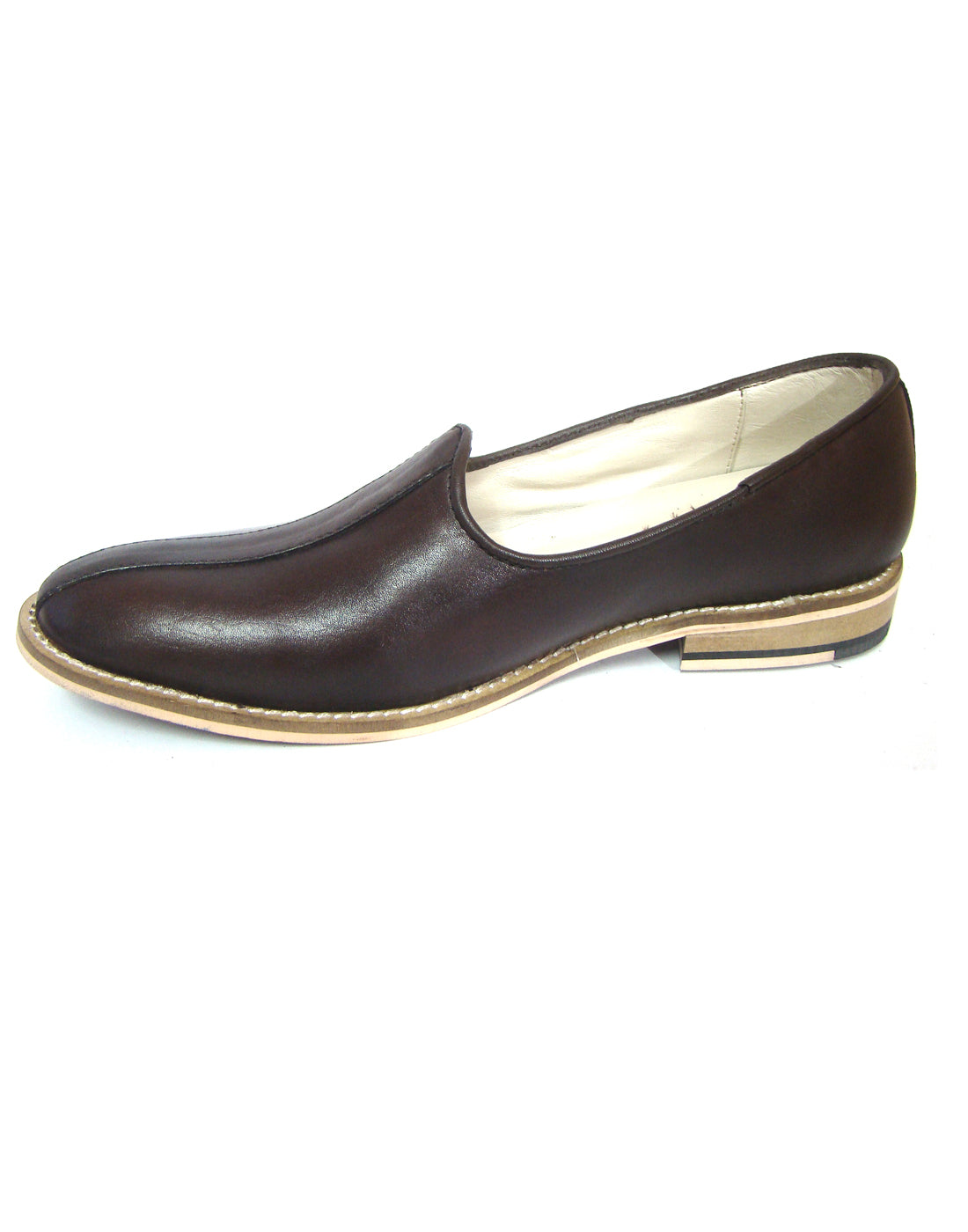 Nagras : Brown leather handmade Nagras with Memory foam footpad. Article : N122