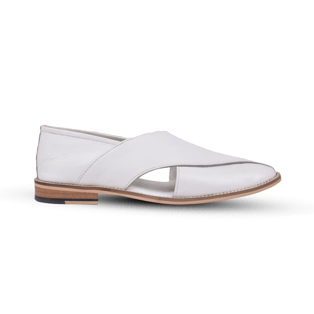 Peshawari : White leather handmade Peshawari with Memory foam footpad. Article : P01_White - Amisar Exports