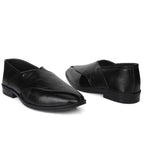 Peshawari : Black leather handmade Peshawari with Memory foam footpad. Article : P01_BlackTP