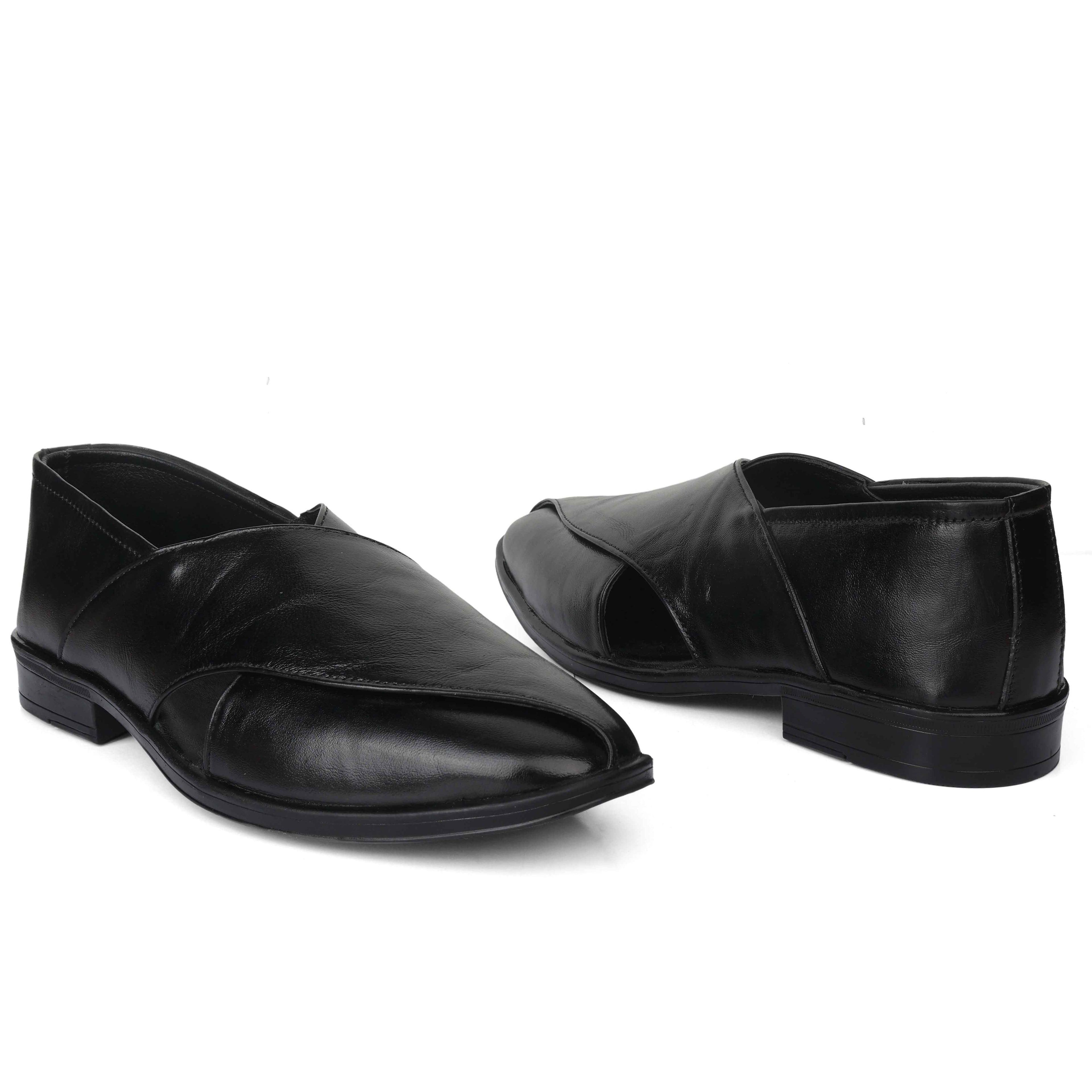 Peshawari : Black leather handmade Peshawari with Memory foam footpad. Article : P01_BlackTP