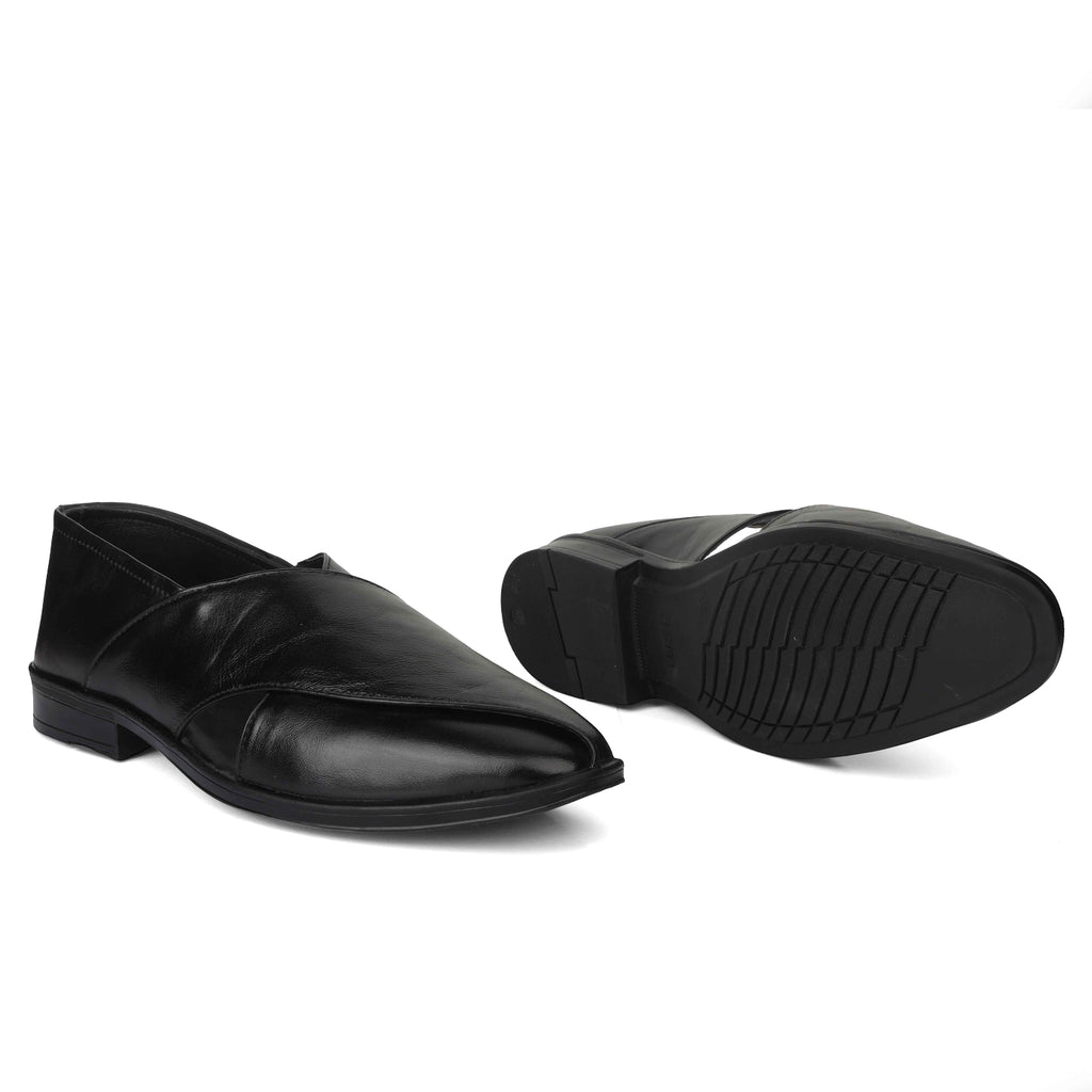 Peshawari : Black leather handmade Peshawari with Memory foam footpad. Article : P01_BlackTP