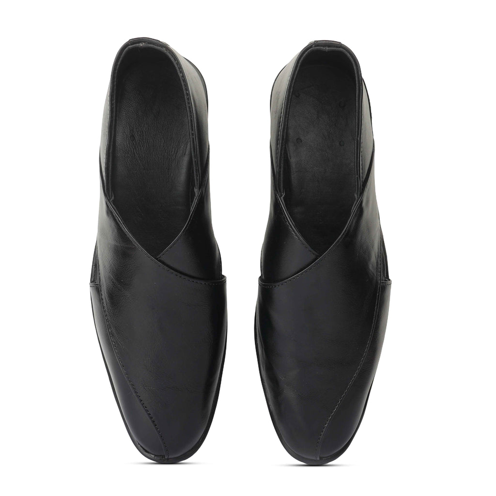 Peshawari : Black leather handmade Peshawari with Memory foam footpad. Article : P01_BlackTP