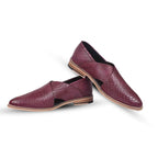 Peshawari : Alligator Wine embossed leather handmade Peshawari with Memory foam footpad. Article : P01_Alligator_Wine