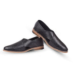 Peshawari : Black Alligator embossed leather handmade Peshawari with Memory foam footpad. Article : P01_Alligator_Black