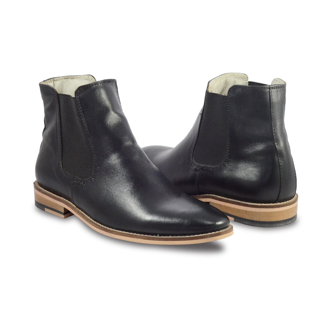 Chelsea Boots : Genuine Black  leather Chelsea Boots with Memory foam footpad. Article : Chelsea01