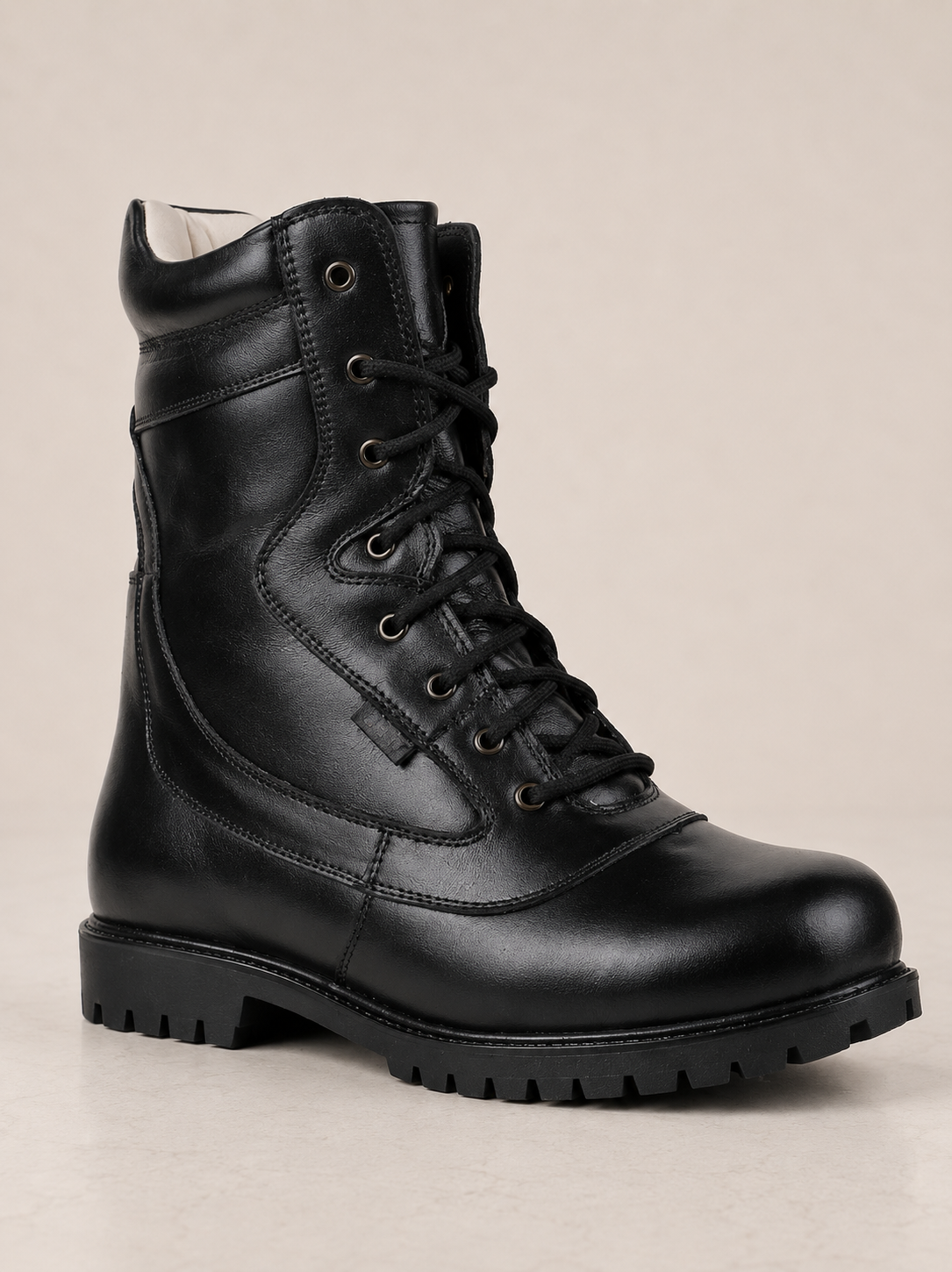 amisar black biker boots Suede Leather Upper Soft Breathable Leather Lining Brass side Chain & Eyelets High Performance Rubber Sole side view