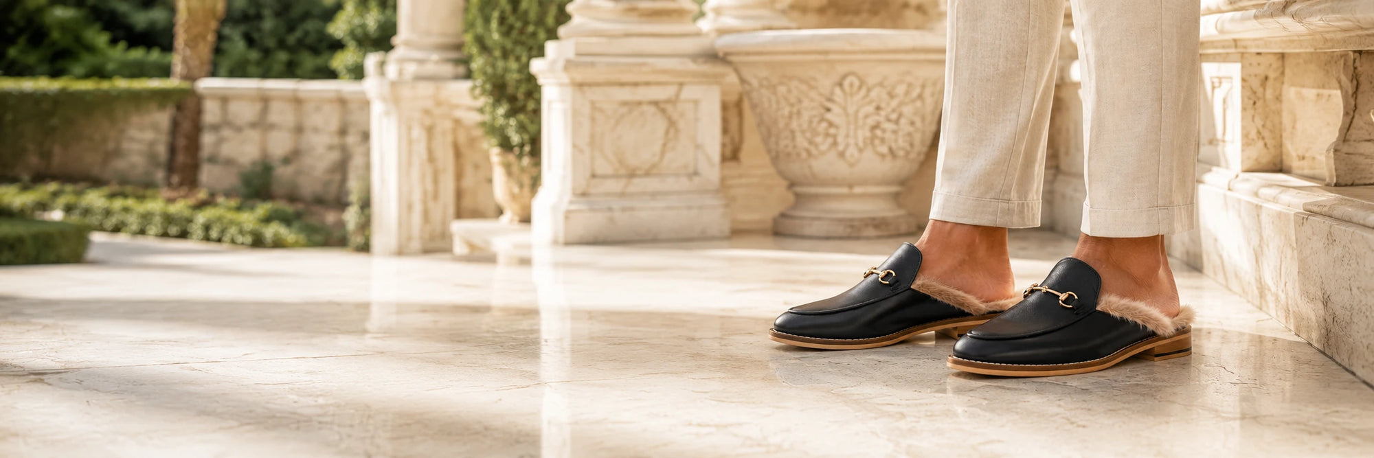 amisar banner mules fur black side view