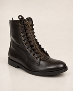 amisar Pilot Boot Women Brown Grain Leather Upper Brass Chain Brass Eyelets side view