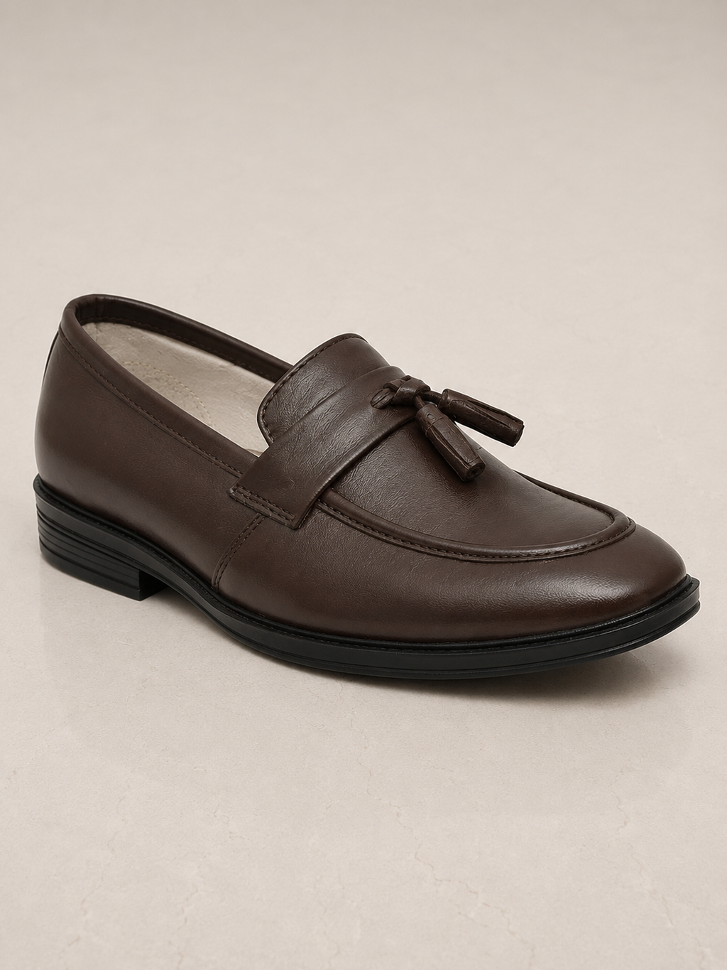 amisar Classic Tassel Penny Loafer Design Premium Brown Leather Upper TPR Sole side view