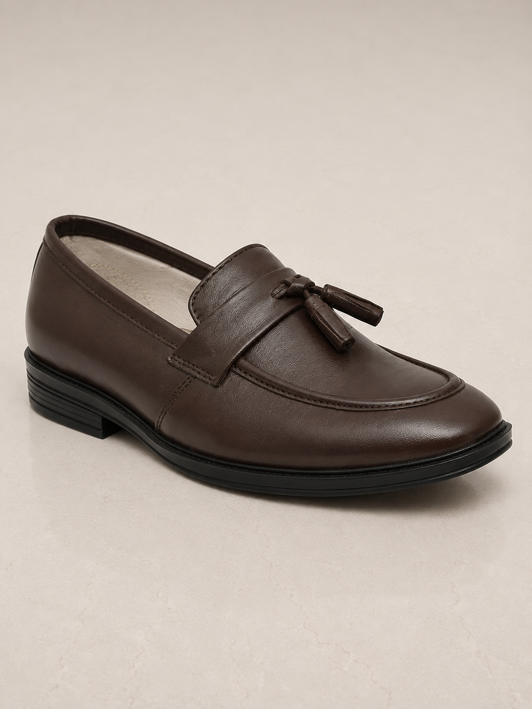 amisar Classic Tassel Penny Loafer Design Premium Brown Leather Upper TPR Sole side view