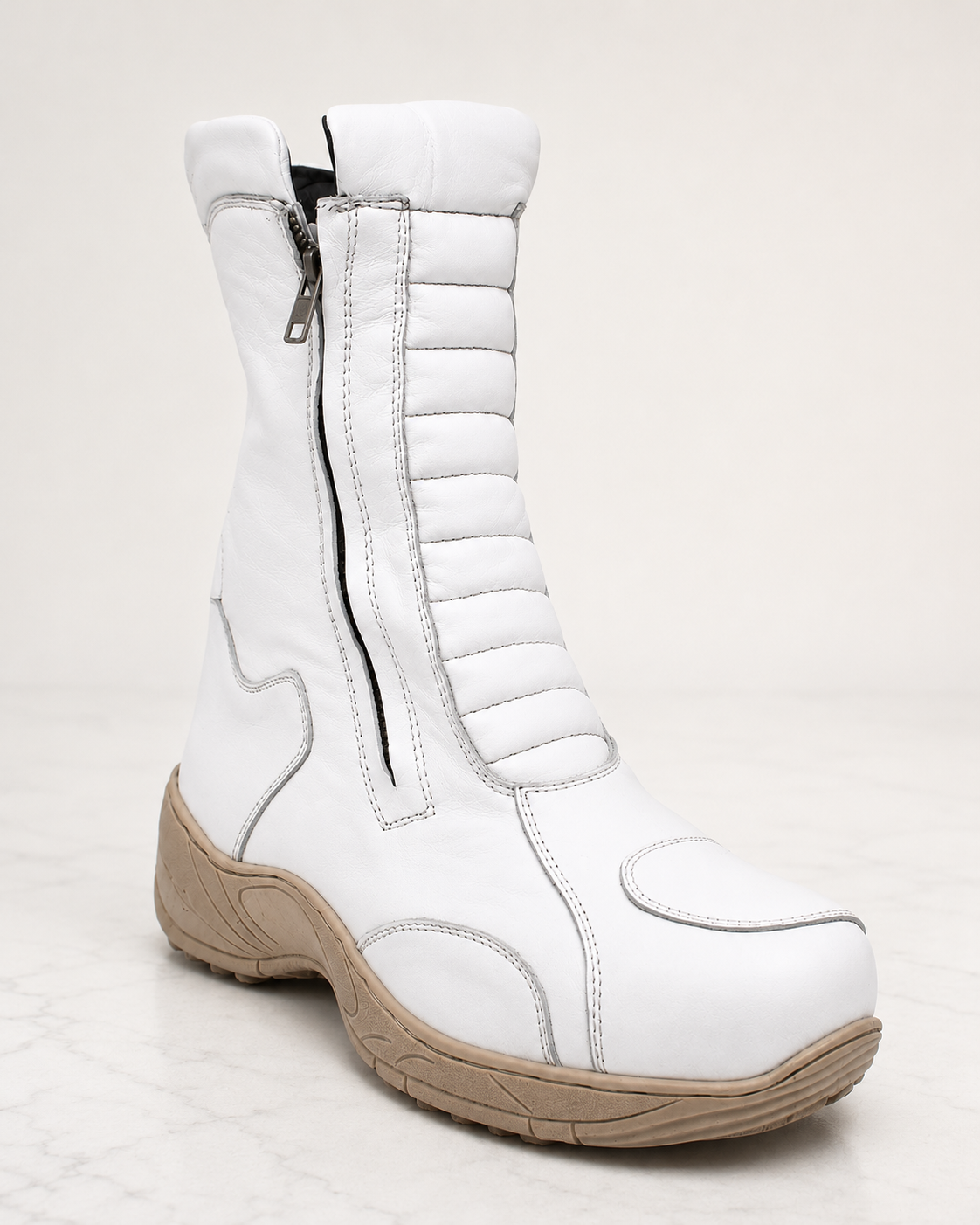 amisar white side zipper full grain leather cemented snow boot side view
