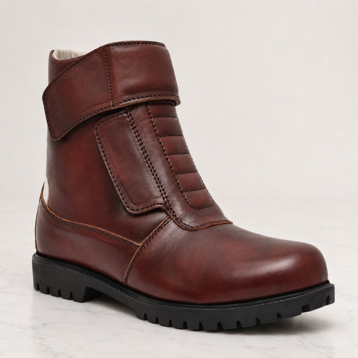 amisar wine full grain leather cemented snow boot side view
