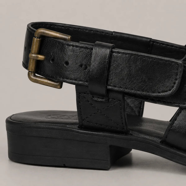 Buckle Closure