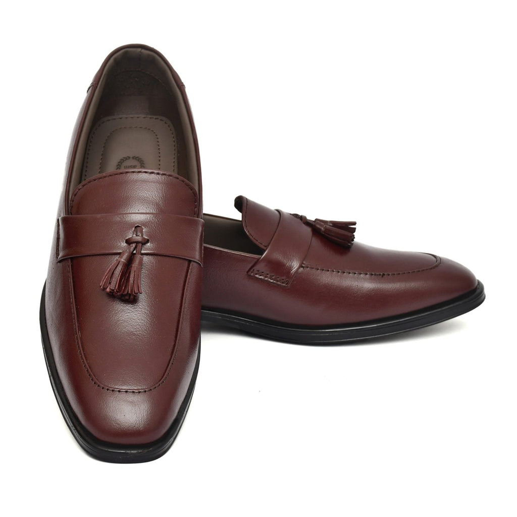 Penny loafers :  Wine leather Penny loafer with Tassel & Memory foam footpad. Article : Al107T-Wine